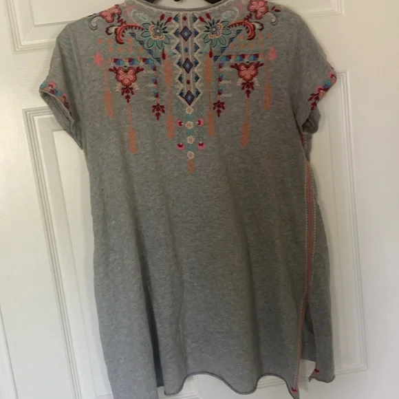 COPY - Johnny Was Top - Picture 2 of 4